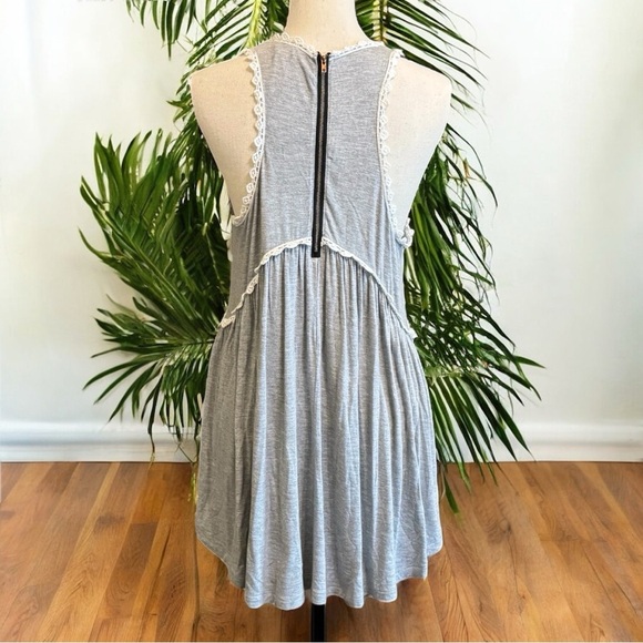 POL Gray Sleeveless Babydoll Tunic Top with Crochet Trim – Size M - Picture 4 of 11